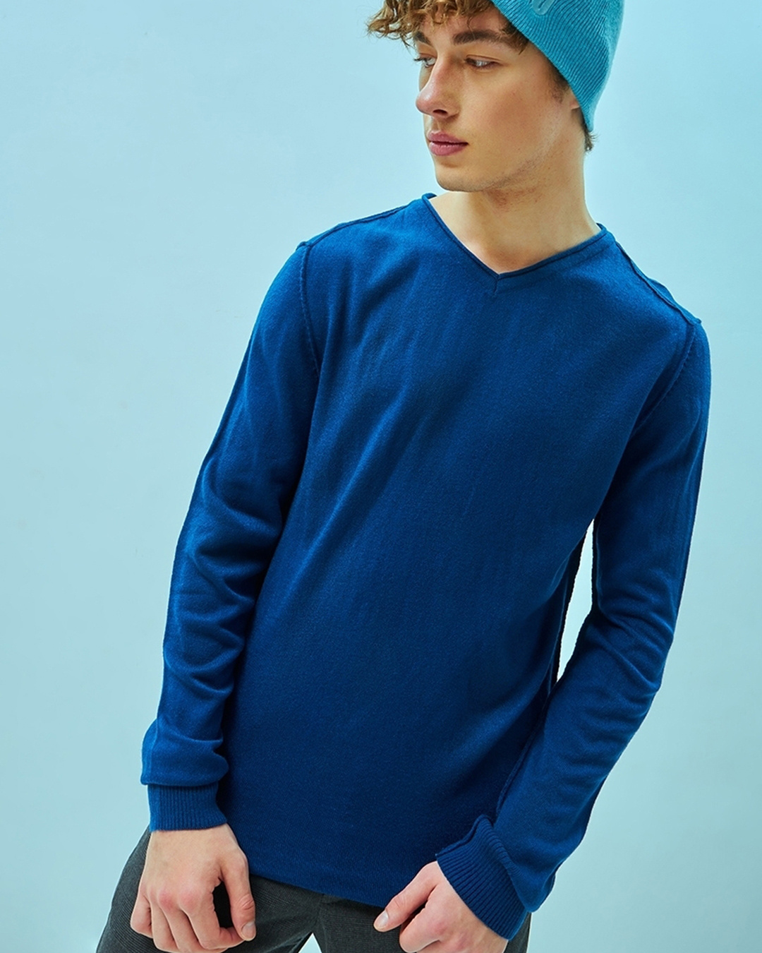Buy Men s Blue Flat Knit Sweater Online at Bewakoof