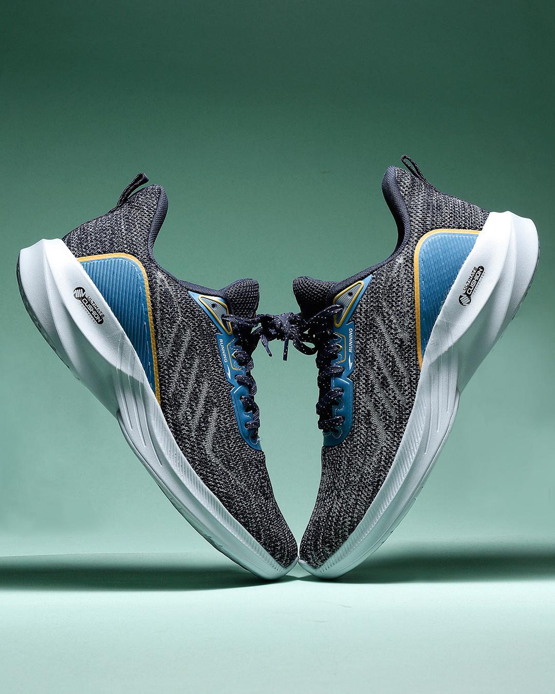 mens blue walking shoes