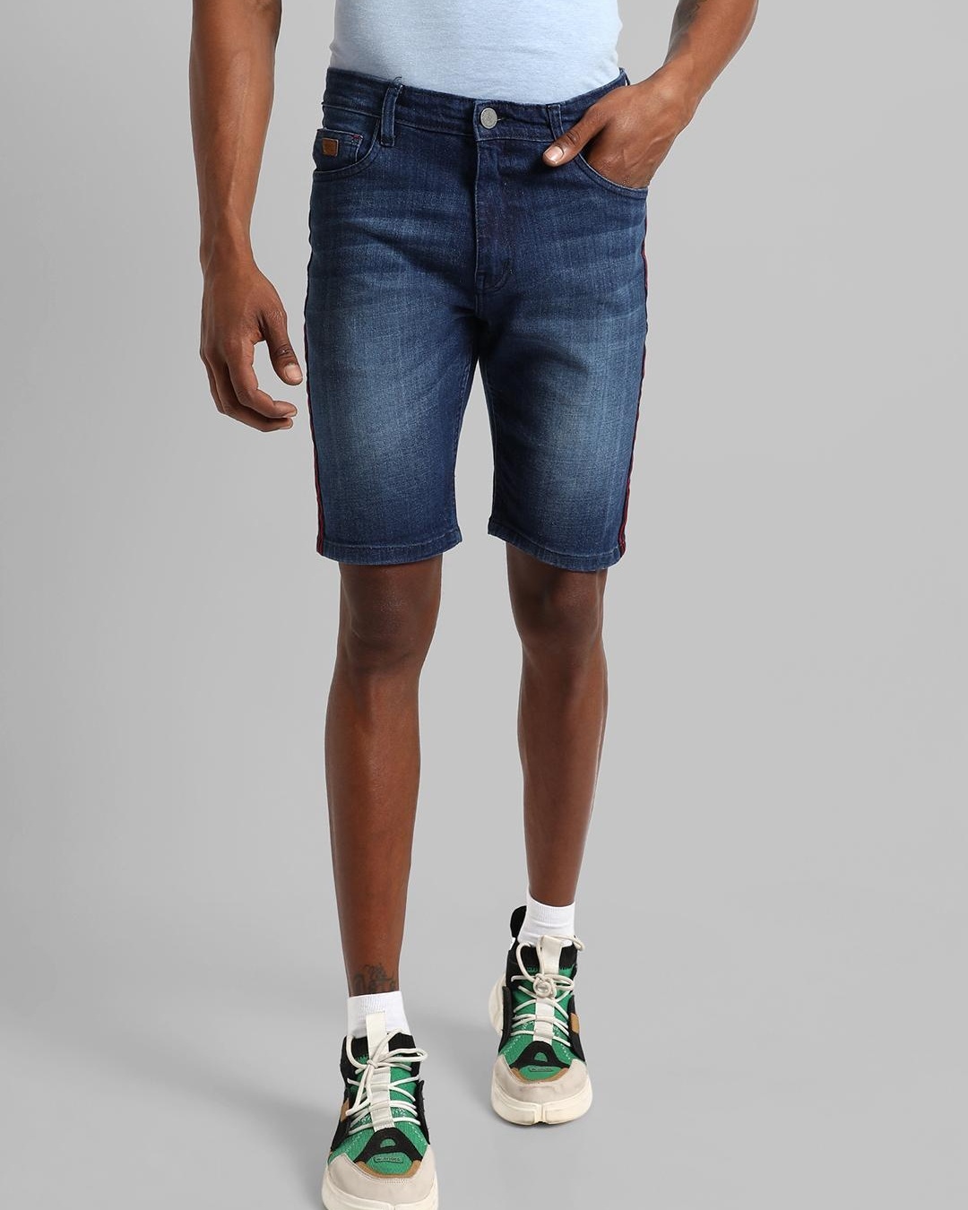 Buy Men's Blue Striped Shorts Online at Bewakoof
