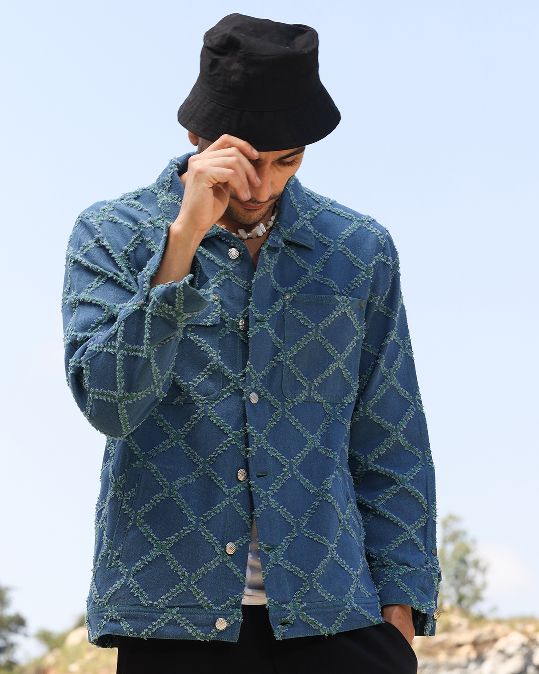 Buy Men's Blue Textured Denim Jacket Online at Bewakoof