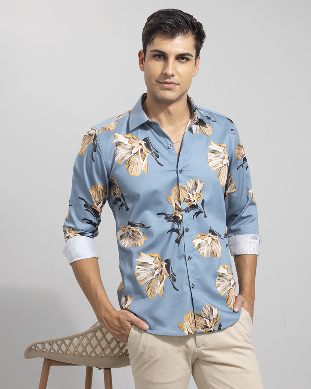 Buy Mens Blue Tropical Floral Printed Slim Fit Shirt For Men Blue Online At Bewakoof 5117