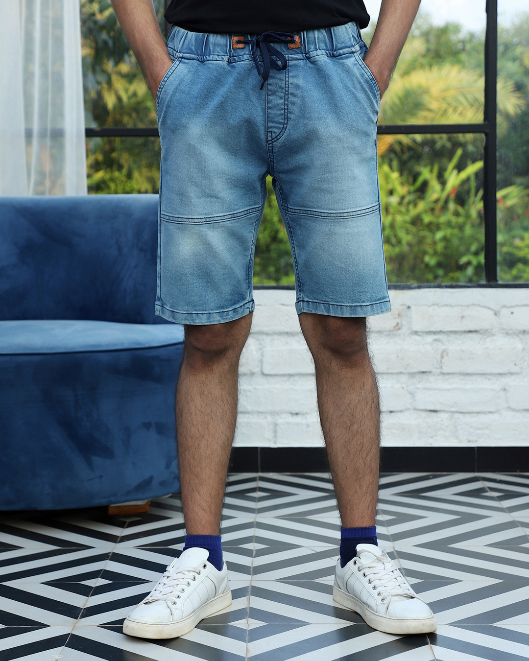 Buy Men's Blue Washed Contrast Stitch Denim Shorts Online at Bewakoof