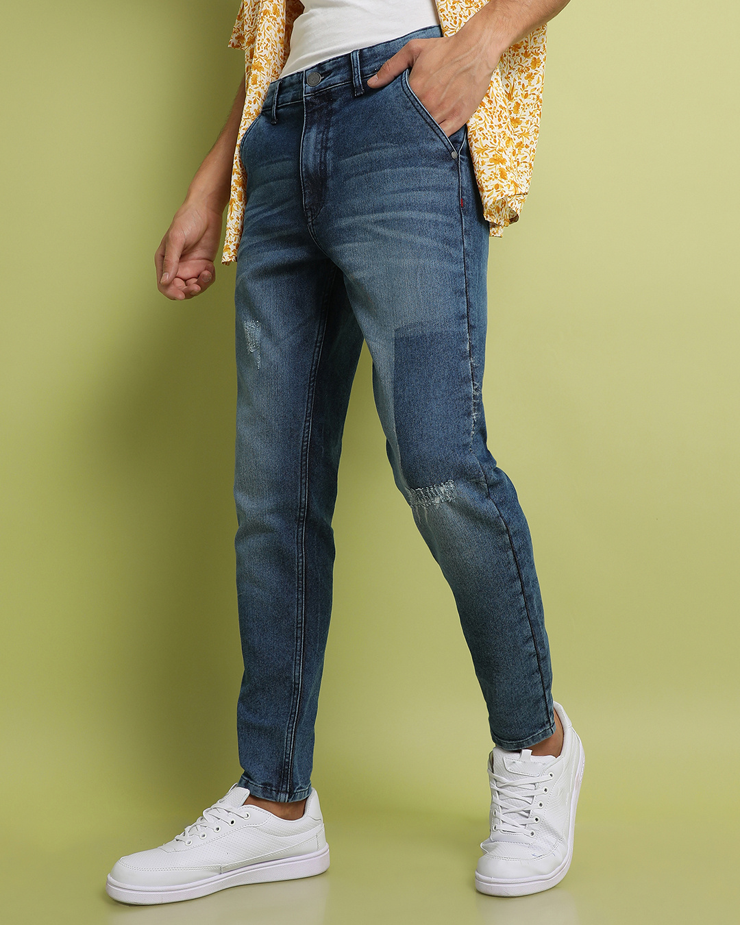 Men's Blue Washed Distressed Straight Fit Jeans