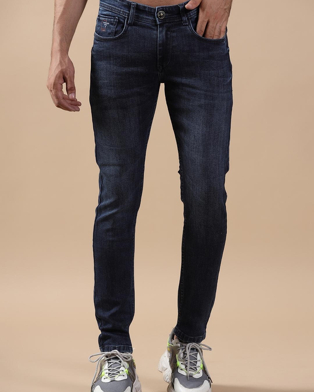 Buy Men's Blue Washed Jeans Online at Bewakoof