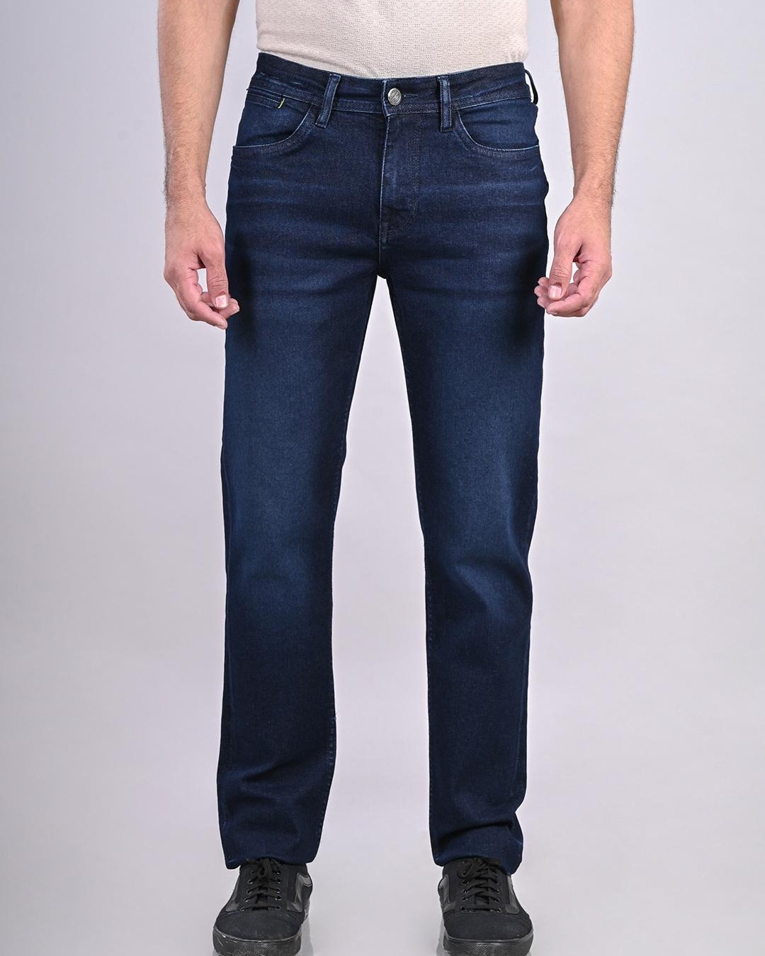 Buy Men's Blue Washed Jeans Online at Bewakoof