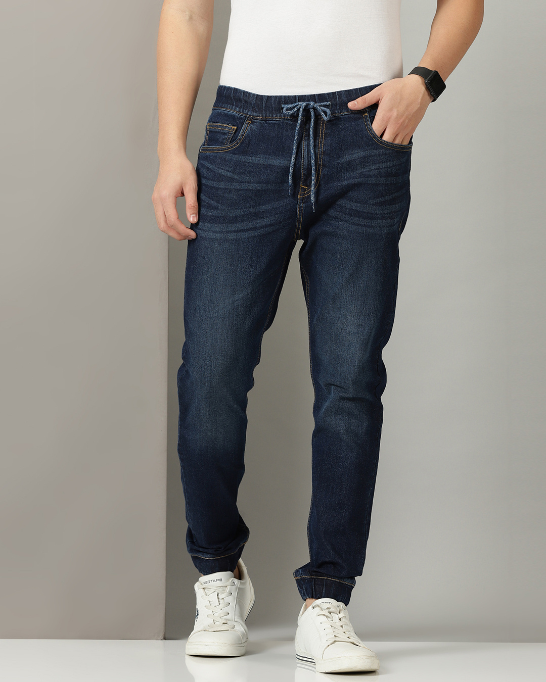 Buy Men's Blue Washed Jogger Jeans Online at Bewakoof