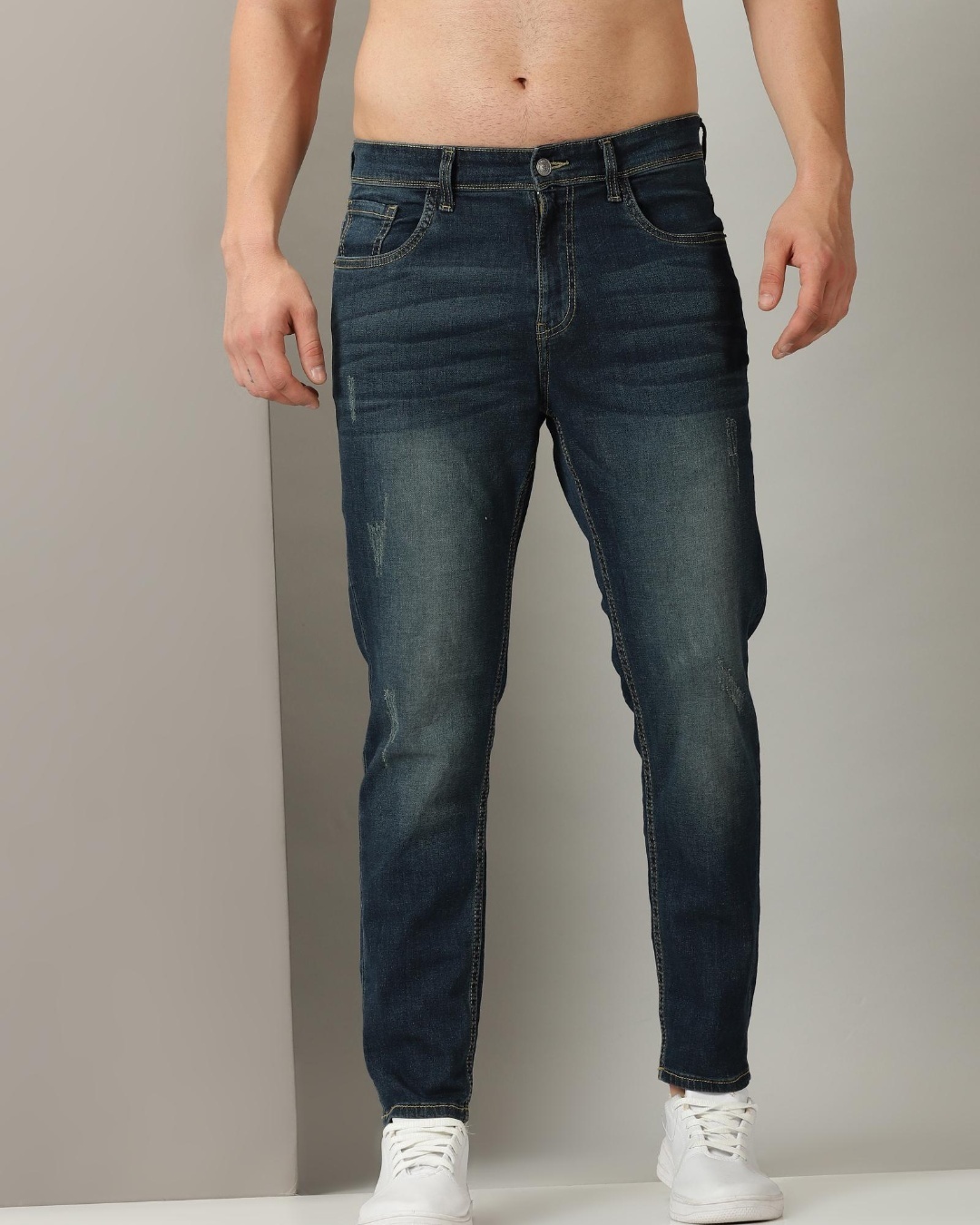 Buy Men's Blue Washed Slim Fit Distressed Jeans Online at Bewakoof