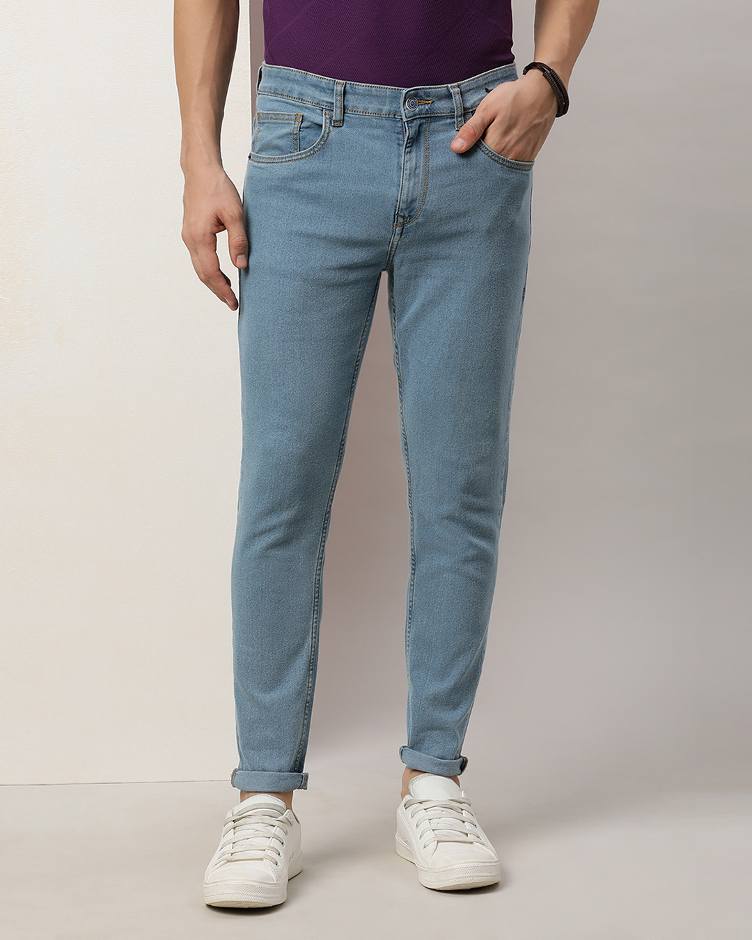 Buy Men S Blue Washed Slim Fit Jeans Online At Bewakoof