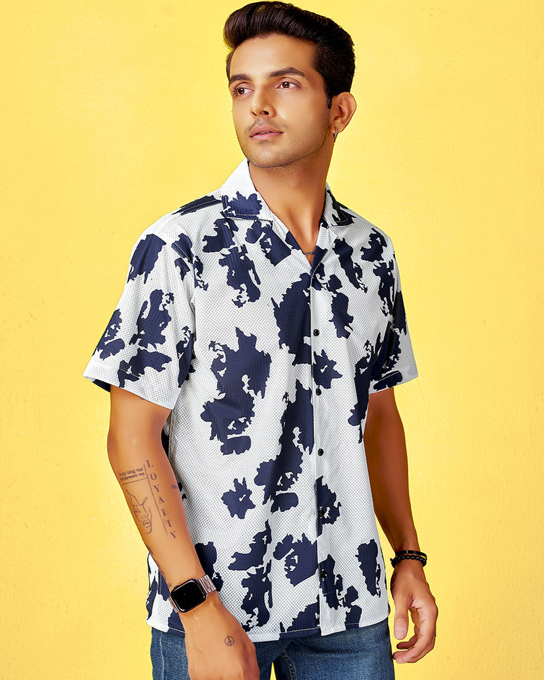 Shop Men's Blue & White Abstract Printed Relaxed Fit Shirt-Back