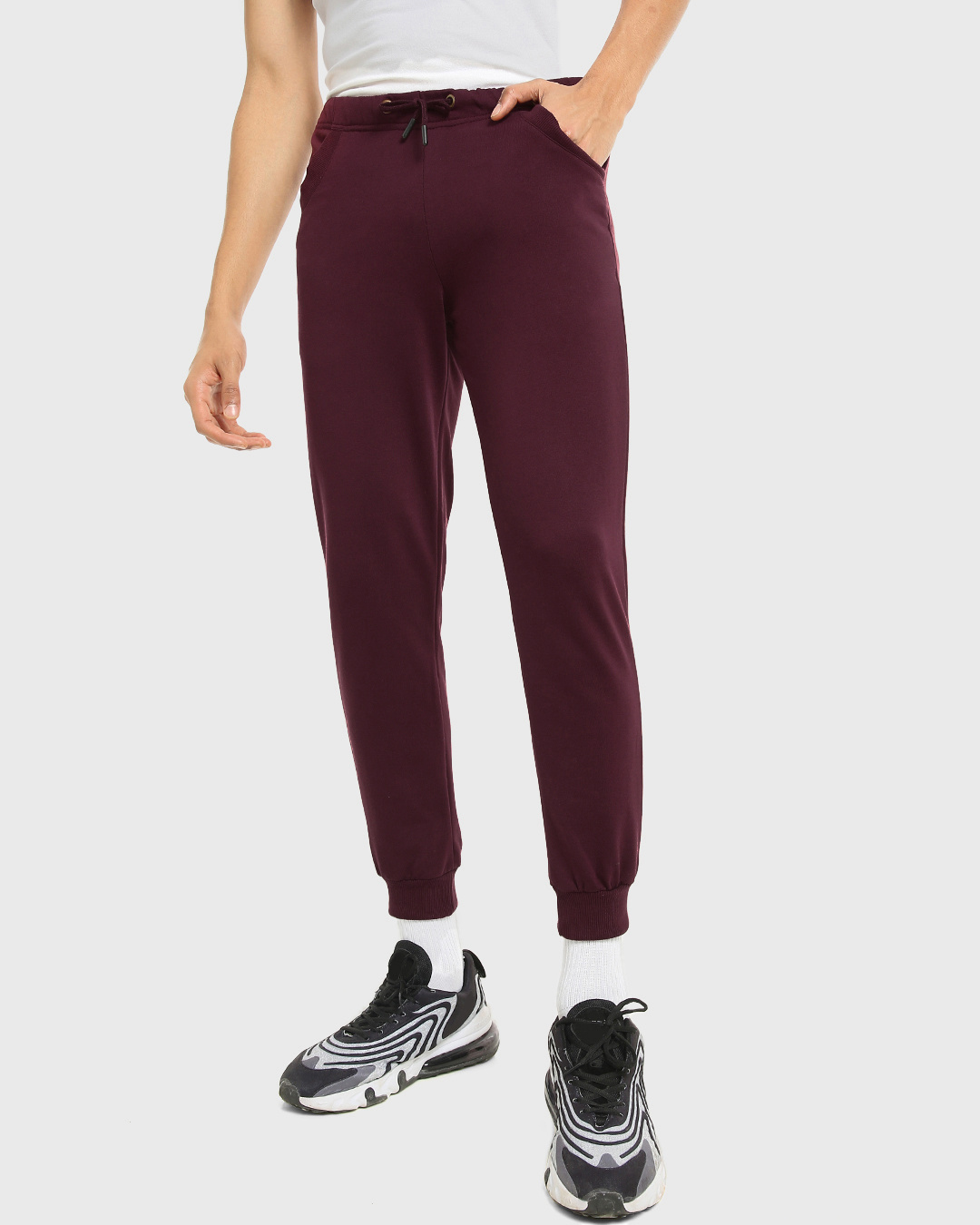 mens nike burgundy joggers