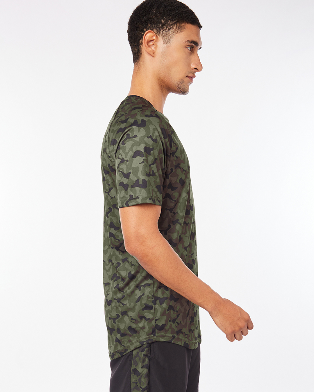 Shop Men's Camo Training T-shirt-Back