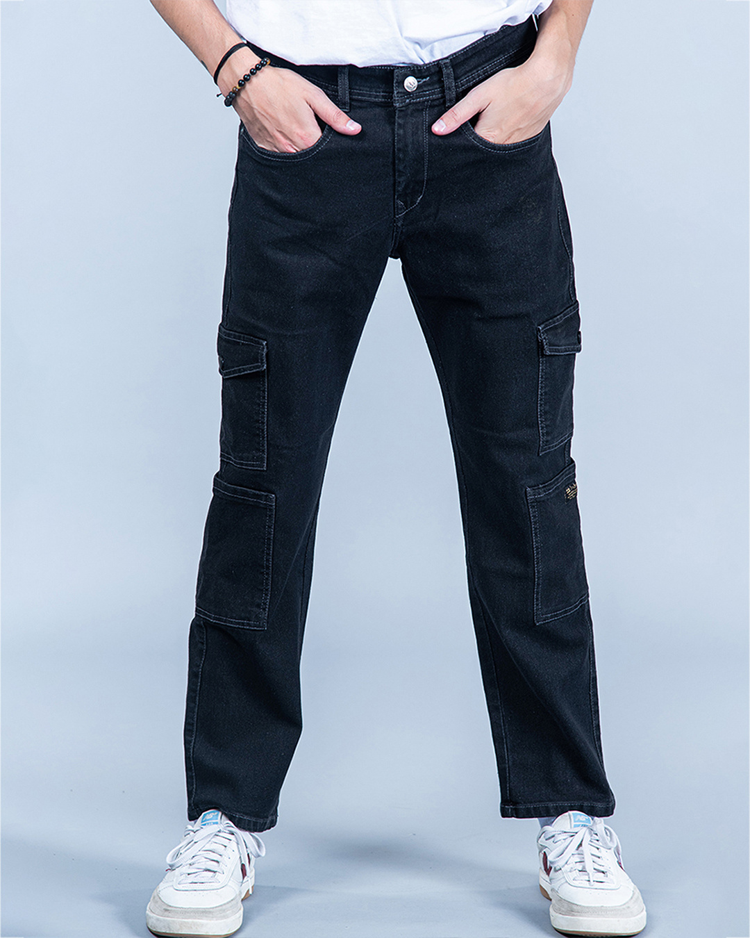 Buy Men's Carbon Black Baggy Fit Cargo Jeans Online at Bewakoof