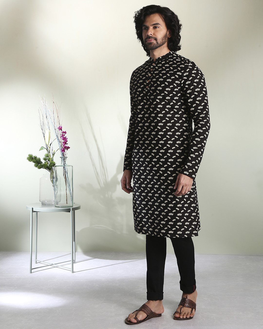 Shop Men's Chill All Over Printed Black Relaxed Fit Long Kurta-Back