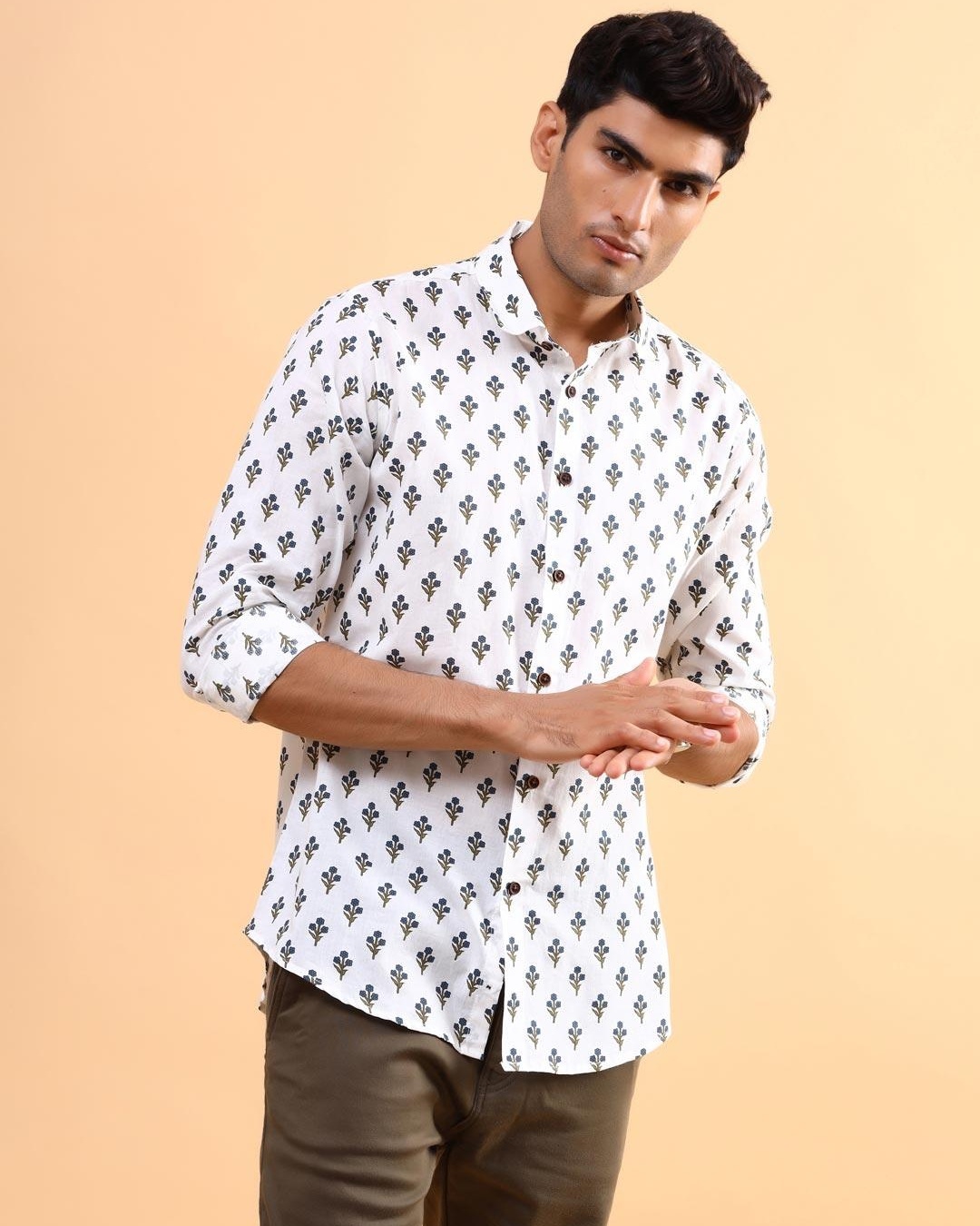 Buy Men's Cream Floral Printed Slim Fit Shirt Online at Bewakoof