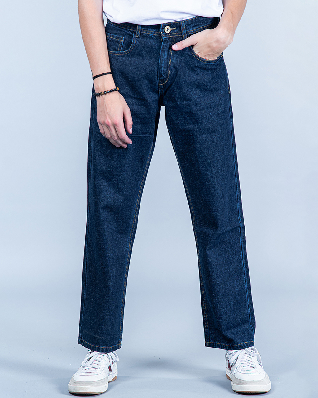 Buy Men's Dark Blue Straight Fit Jeans Online at Bewakoof