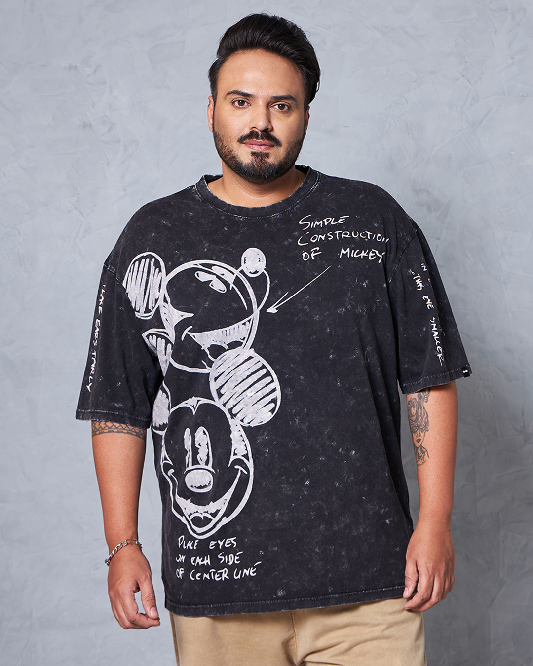 Shop Men's Dark Grey Mickey Smiling Graphic Printed Oversized Plus Size T-shirt-Back