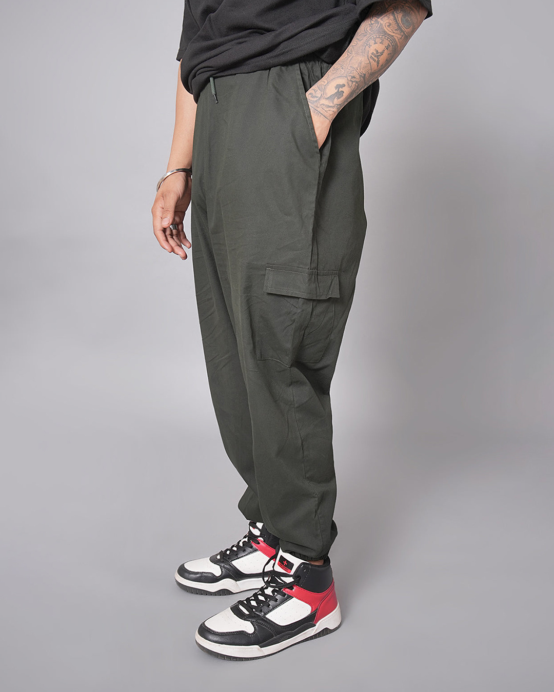 Buy Men's Emerald Green Loose Comfort Fit Harem Cargo Joggers Online at ...