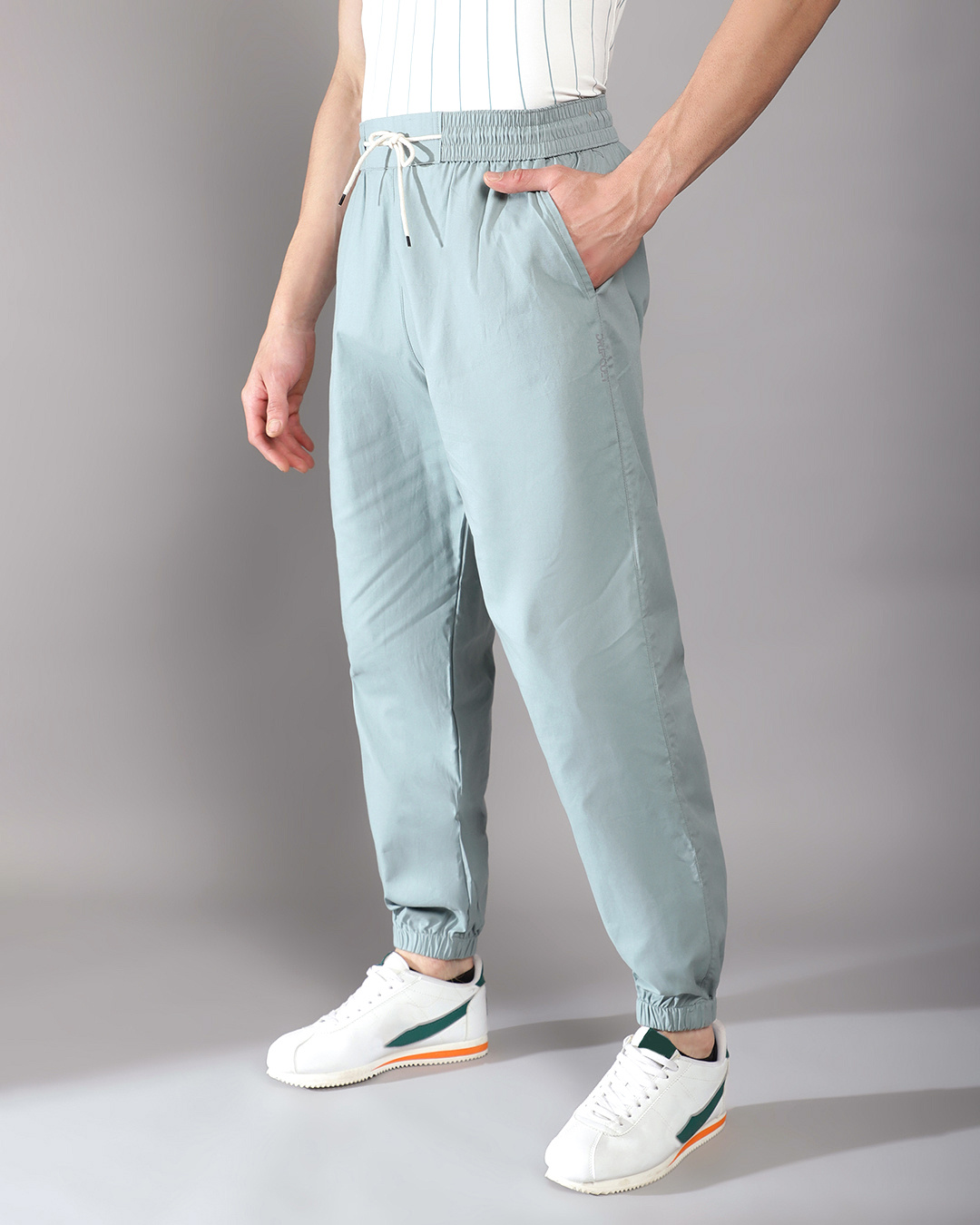 Shop Men's Forest Green Loose Comfort Fit Jogger Pants-Back