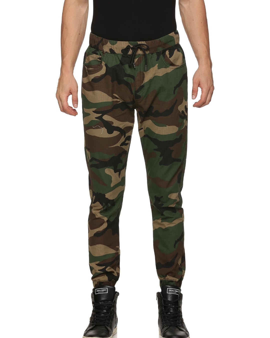 Buy Men's Green Camouflage Printed Slim Fit Joggers Online at Bewakoof