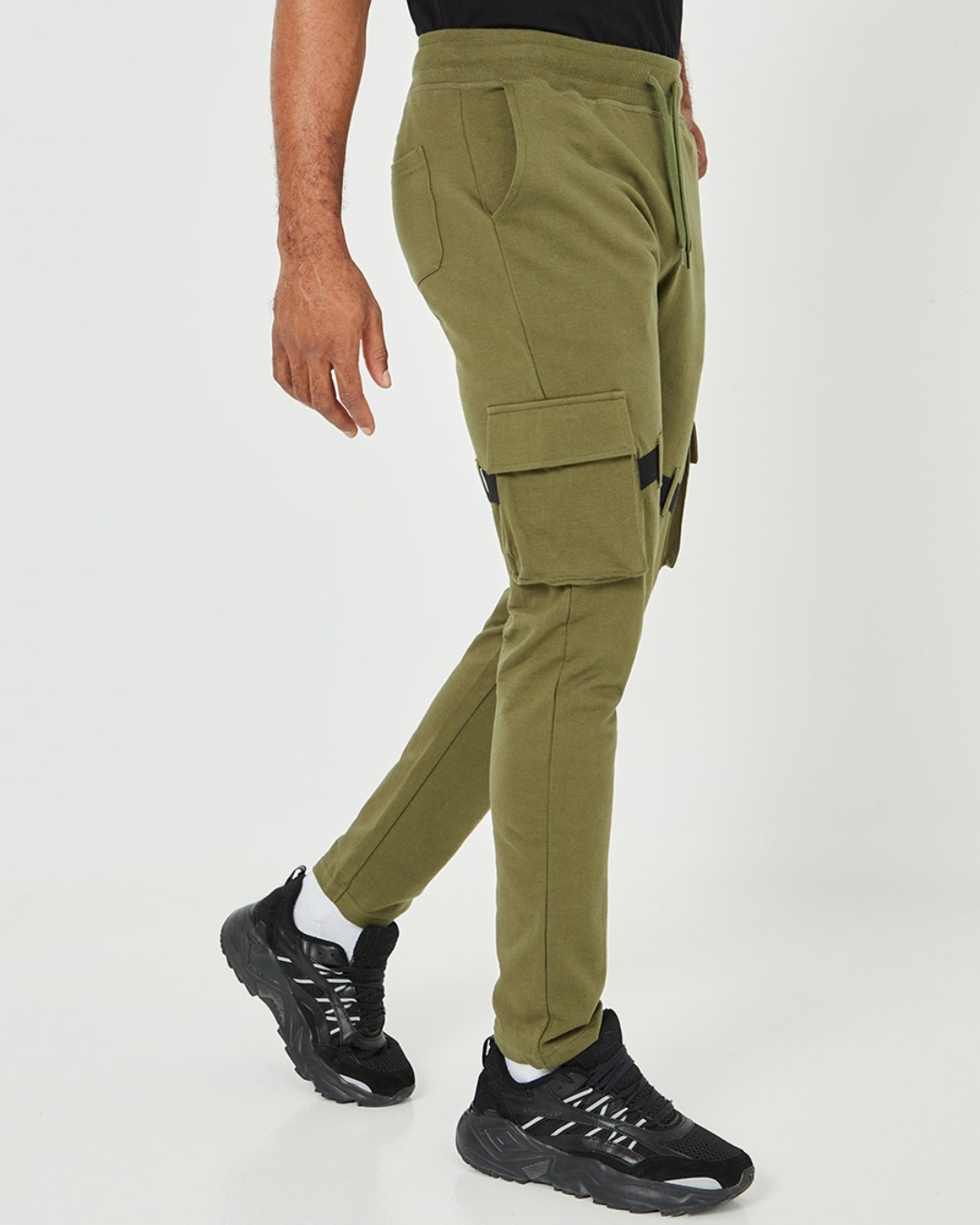 Buy Men's Green Casual Track Pants Online at Bewakoof