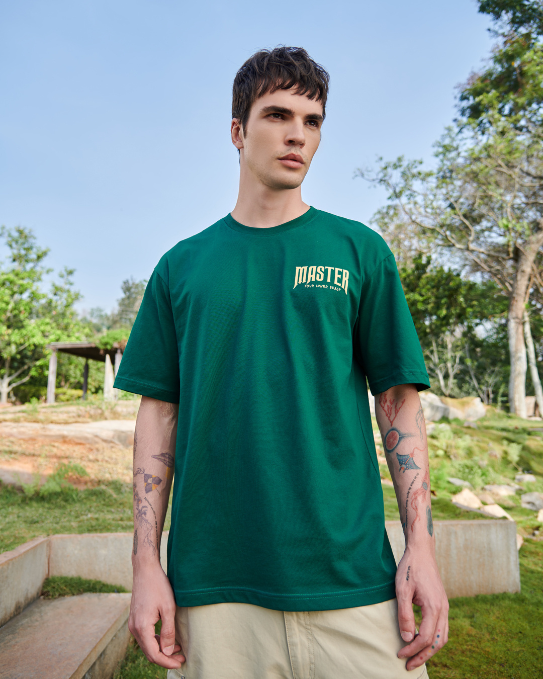 Buy Men's Green Chicago Typography Oversized T-shirt Online at Bewakoof