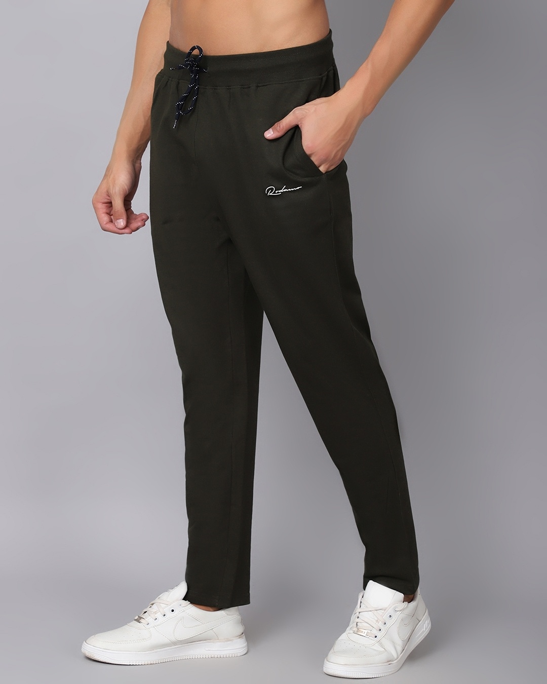 Women's Green Slim-Fit Cotton Track Pant main image 0