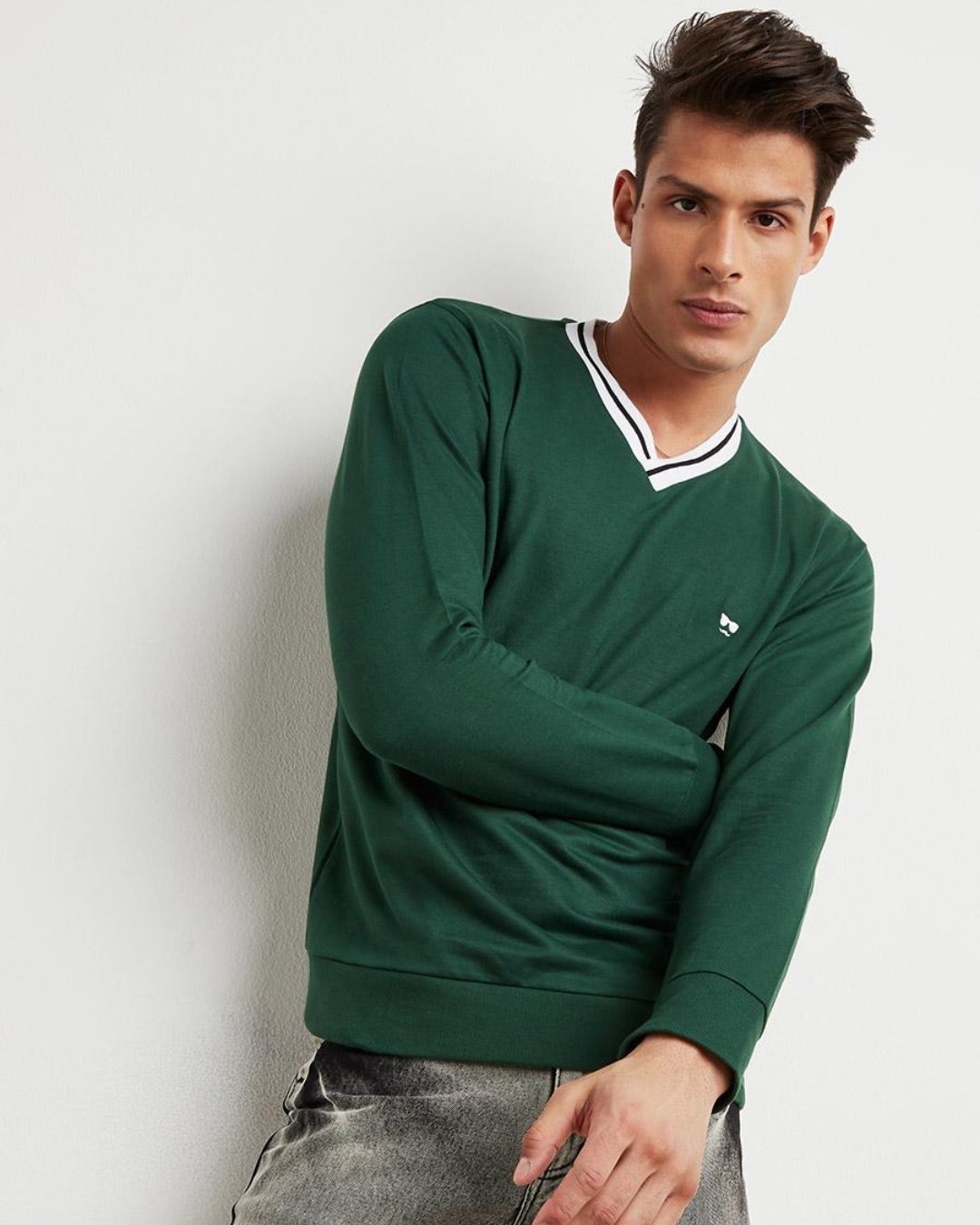 Buy Men's Green Sweatshirt Online at Bewakoof