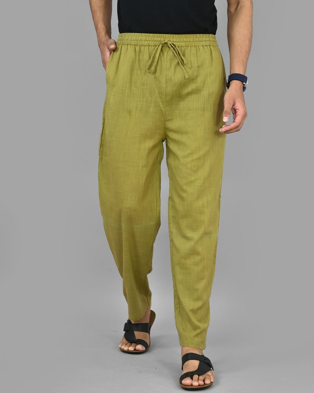 Buy Men's Green Casual Pants Online at Bewakoof