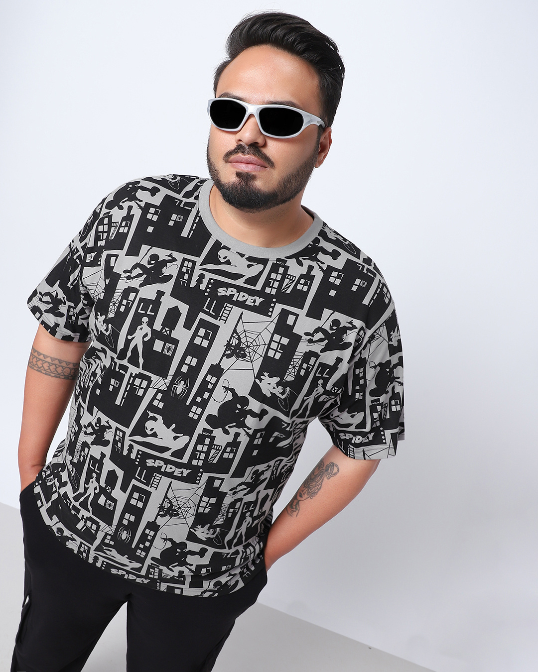 Buy Men s Grey All Over Printed Plus Size T shirt Online At Bewakoof