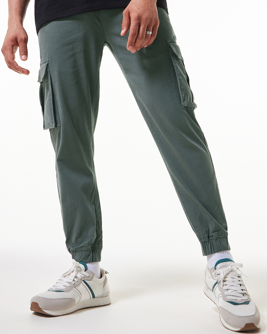 Shop Men's Grey Oversized Cargo Jogger Pants-Back
