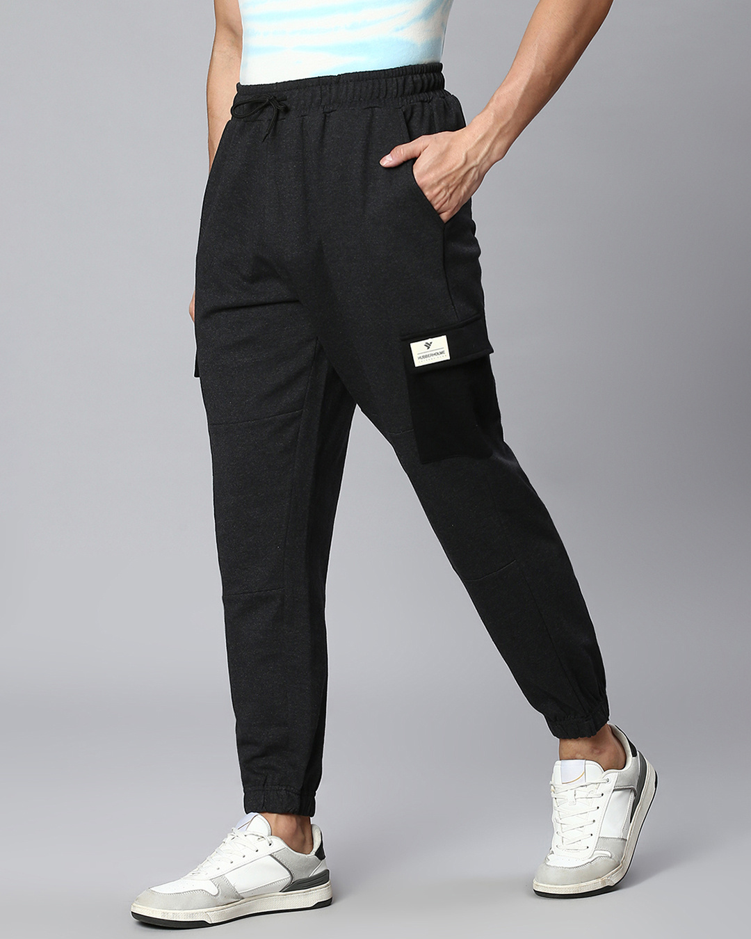 Buy Men's Grey Relaxed Fit Cargo Joggers Online at Bewakoof