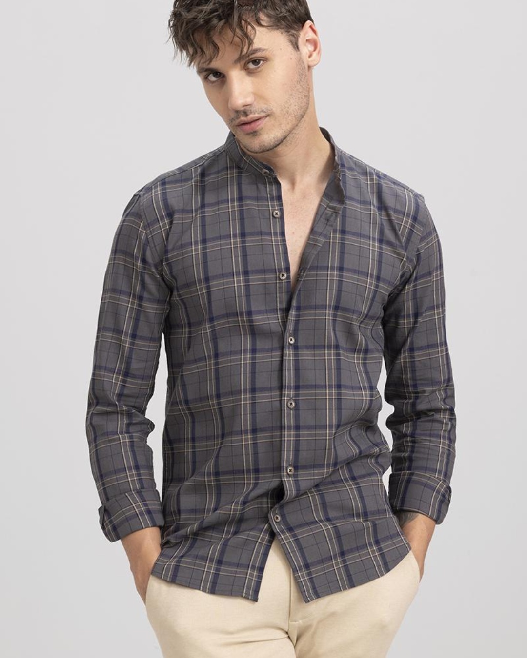 Buy Men's Grey Royal Tartan Checked Slim Fit Shirt Online at Bewakoof