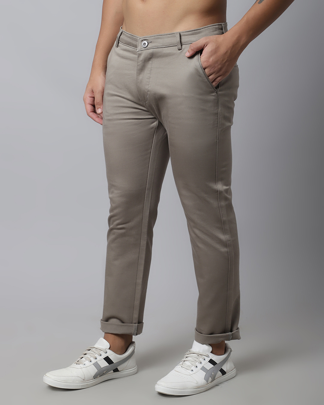 Buy Men's Grey Slim Fit Trousers Online at Bewakoof