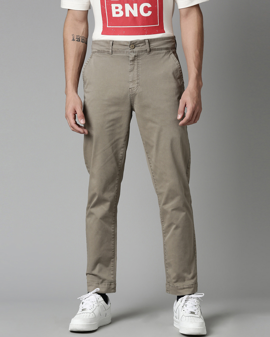 Buy Men's Khaki Slim Fit Trousers Online at Bewakoof