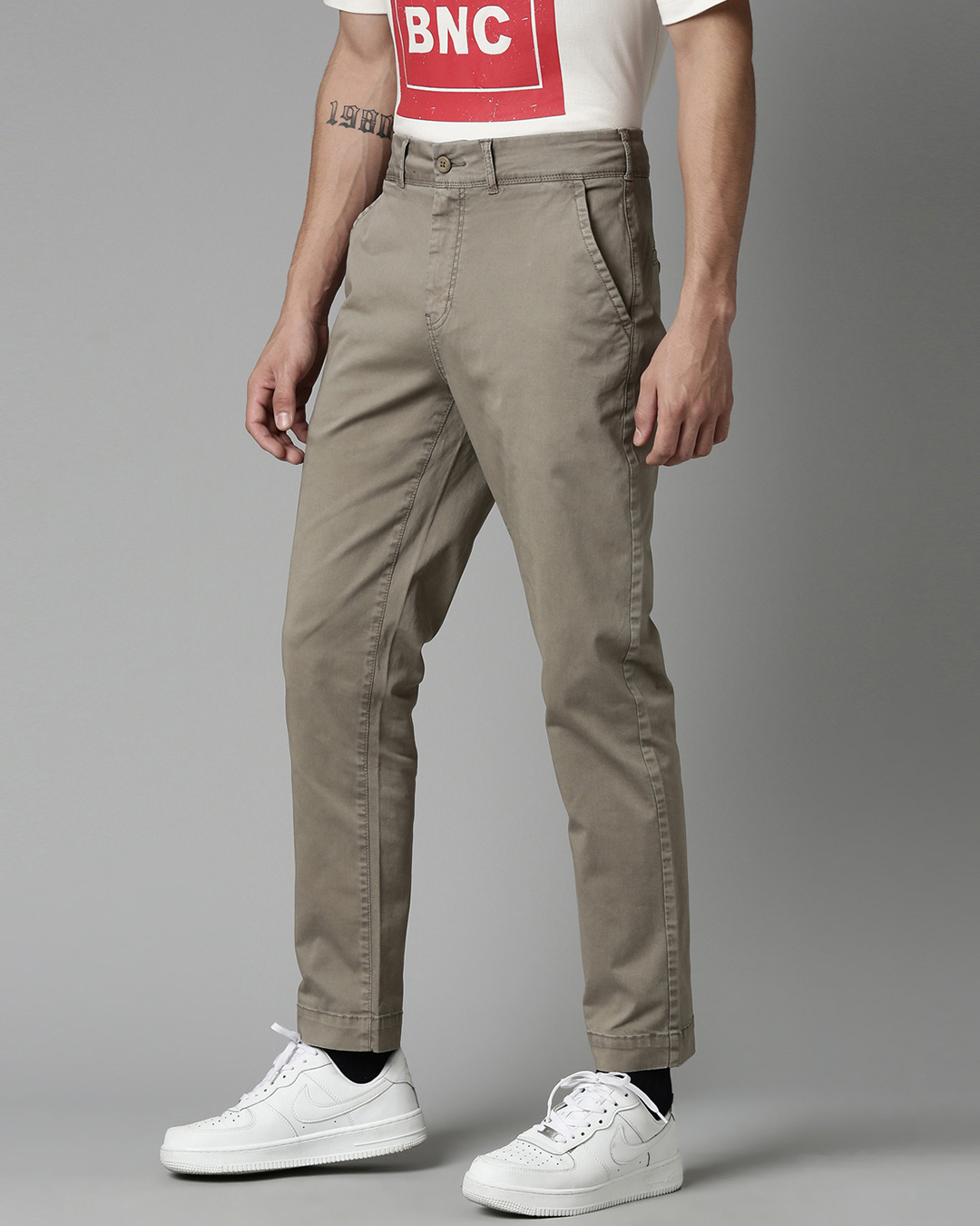 Buy Men's Khaki Slim Fit Trousers Online at Bewakoof