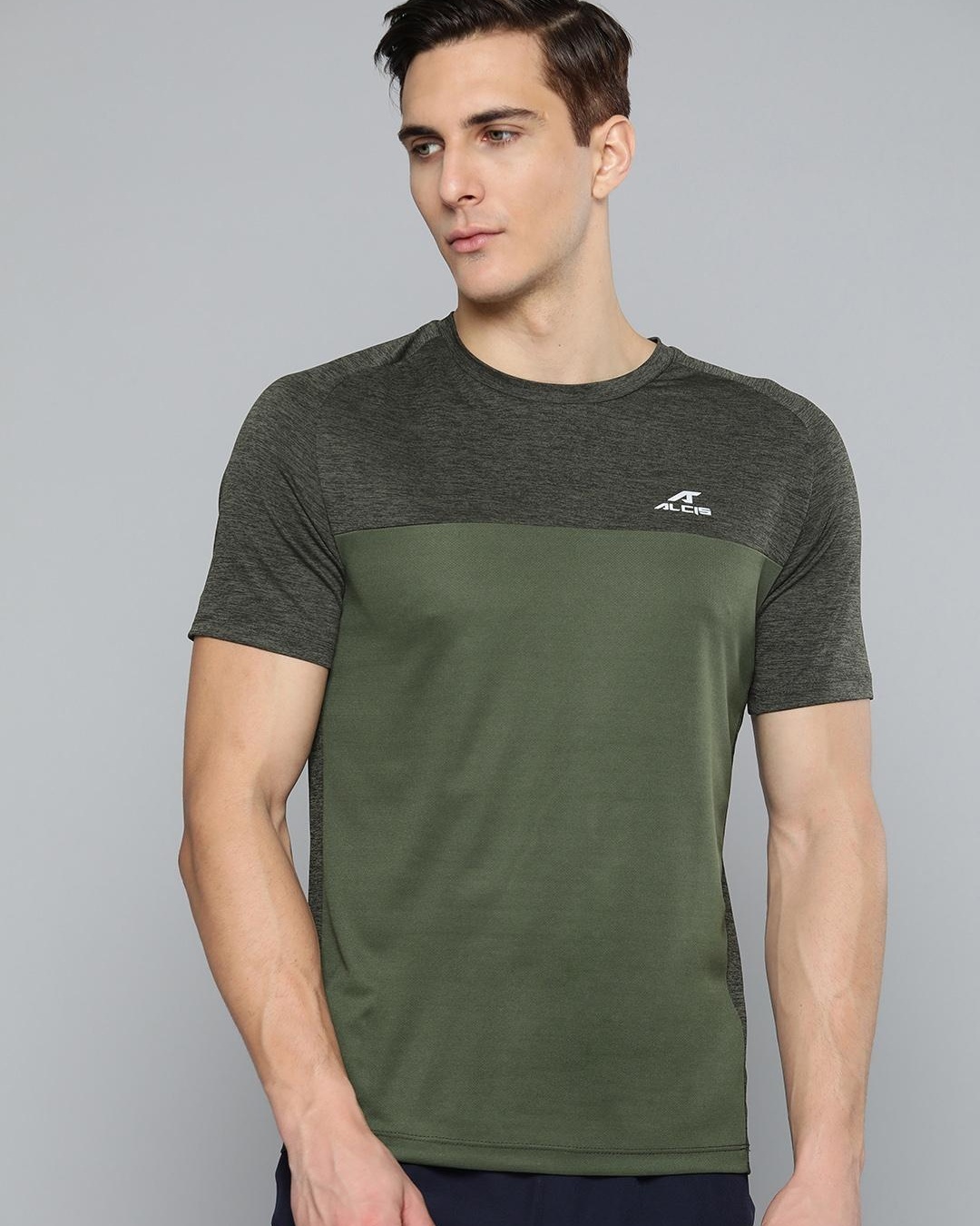 Shop Men's Olive Color Block Slim Fit T-shirt-Back