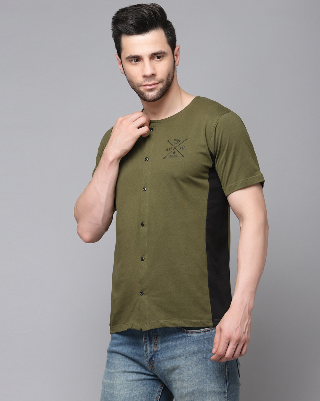 Shop Men's Olive Green Color Blocked Slim Fit T-shirt-Back