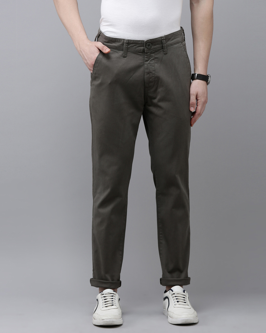 Buy Men's Olive Green Slim Fit Trousers Online at Bewakoof