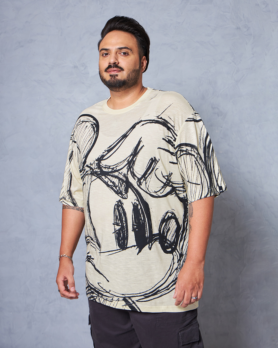 Shop Men's Gardenia Mickey Graphic Printed Oversized Plus Size T-shirt-Back