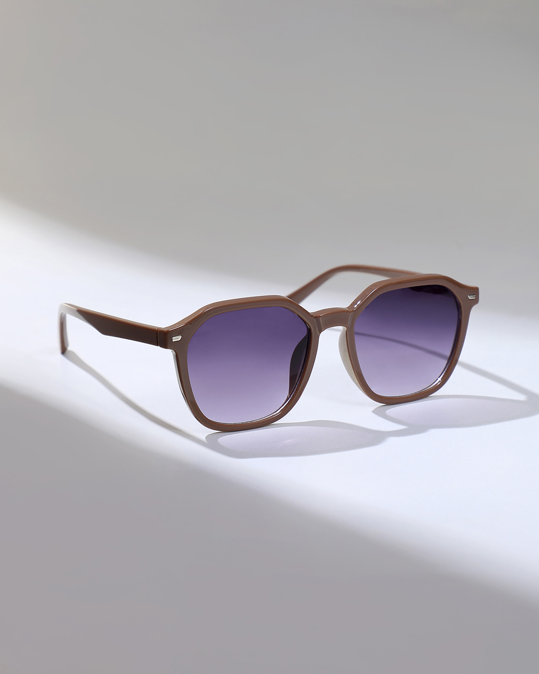 Shop Men's Purple Wayfarer Polarised Lens Sunglasses-Back