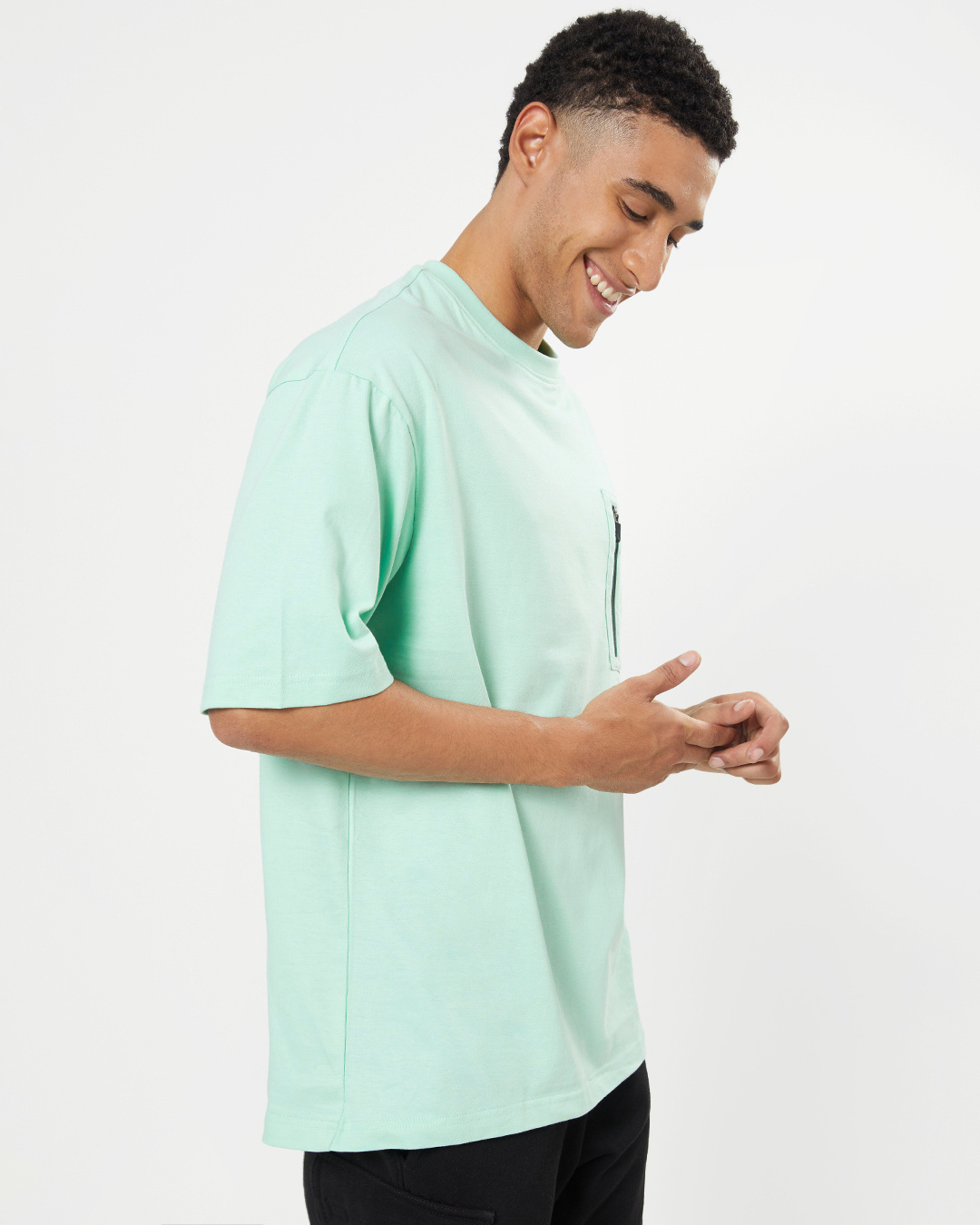 Buy Men's Sun-Kissed Green Vent Oversized Fit T-shirt Online at Bewakoof