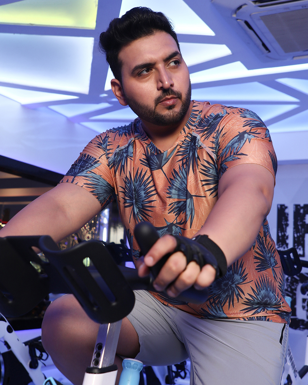 Buy Men's Tan Brown & Blue