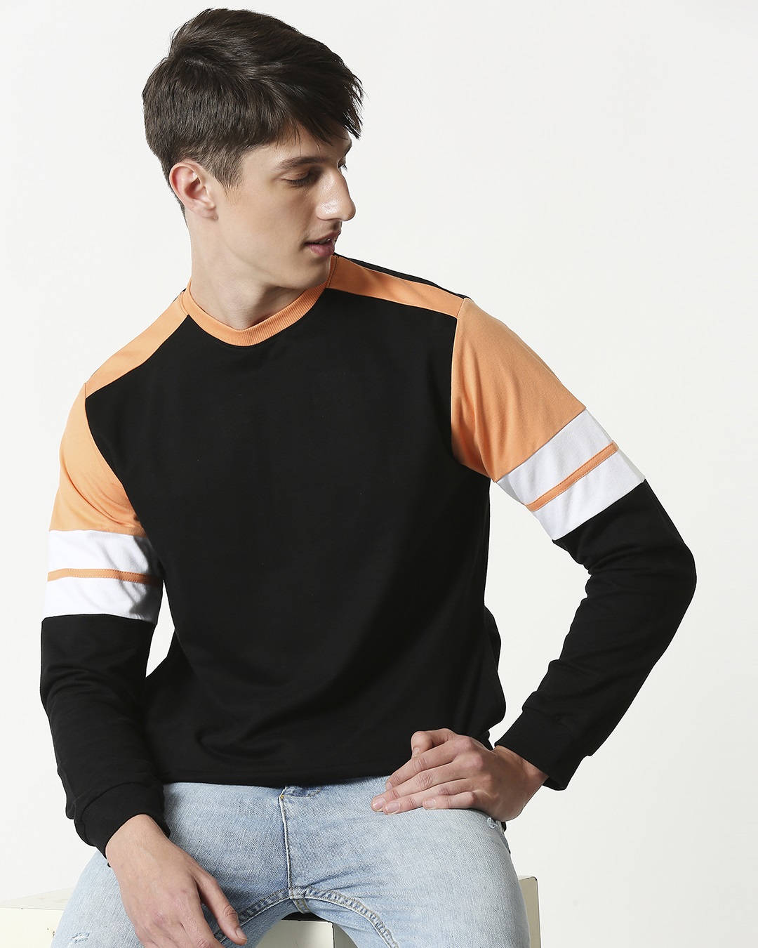 

Orange Rush Colorblock Fleece Sweater Men' Plain Turtle Neck Full Sleeves Fleece Sweter Bewakoof.com, Black-orange-white