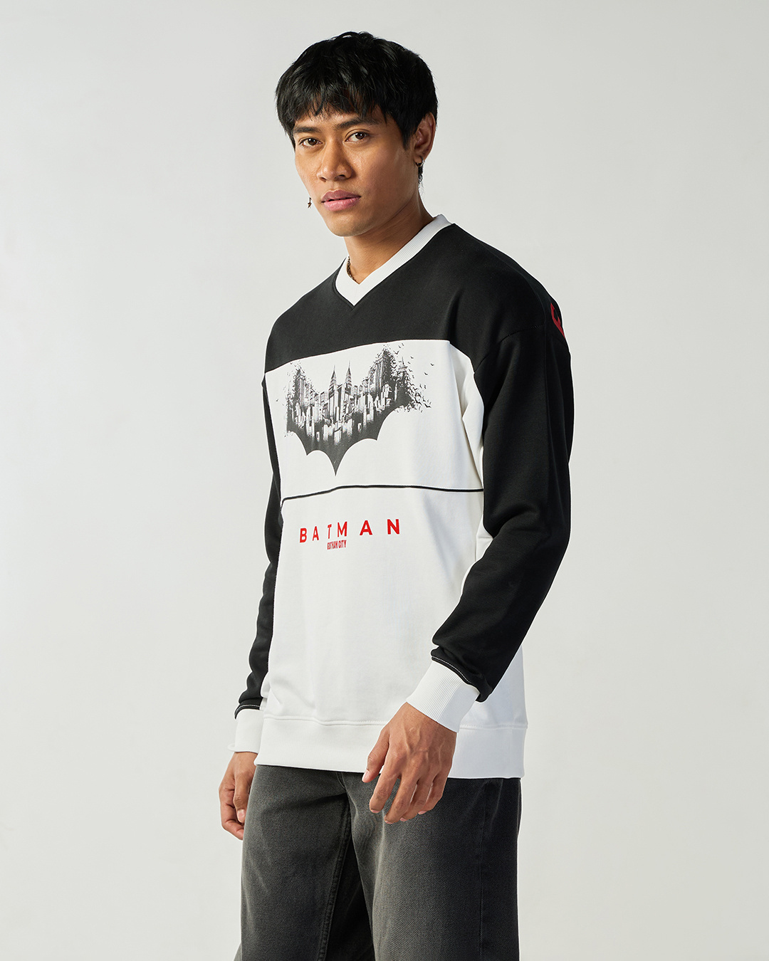 Shop Men's White & Black Color Block Oversized Sweatshirt-Back