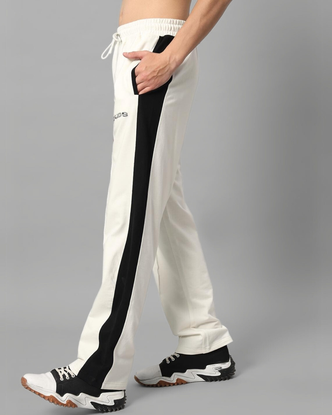 Jinxer Men Side Striped wide leg Fit Trackpants Black