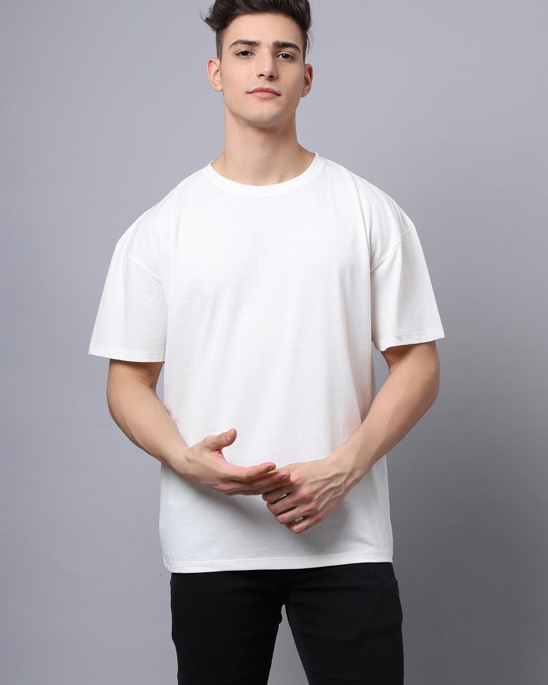 Buy Mens White Graphic Printed Super Loose Fit T Shirt Online At Bewakoof 7431