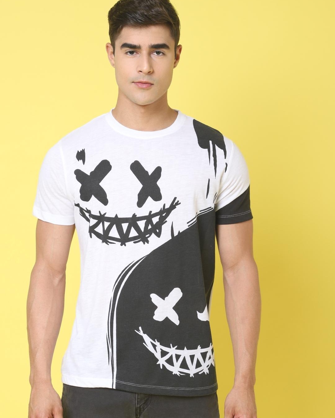 Buy Mens White Graphic Printed T Shirt Online At Bewakoof 8458