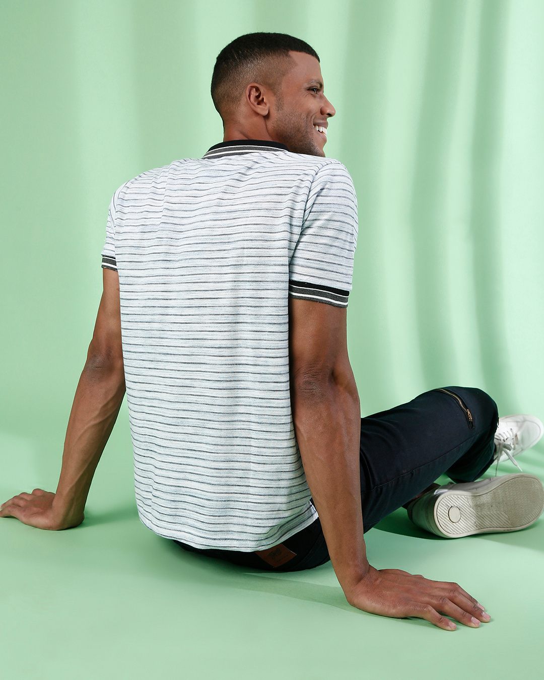Shop Men's White & Grey Striped Regular Fit T-shirt-Back
