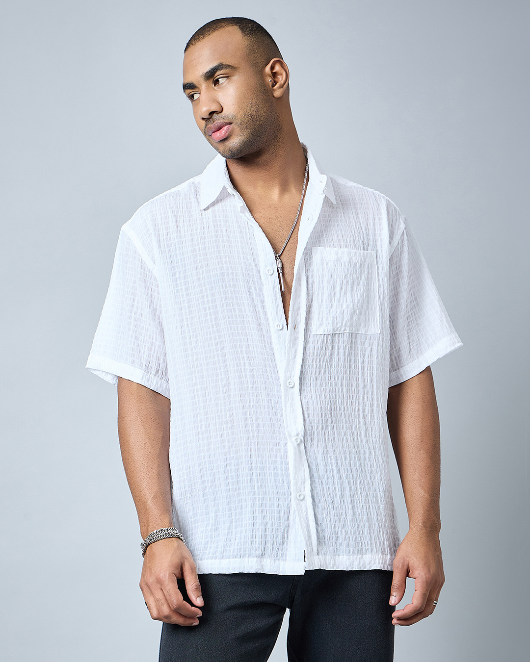 Men's White Solid Oversized Full Sleeve Shirt with Chest Pockets main image 1