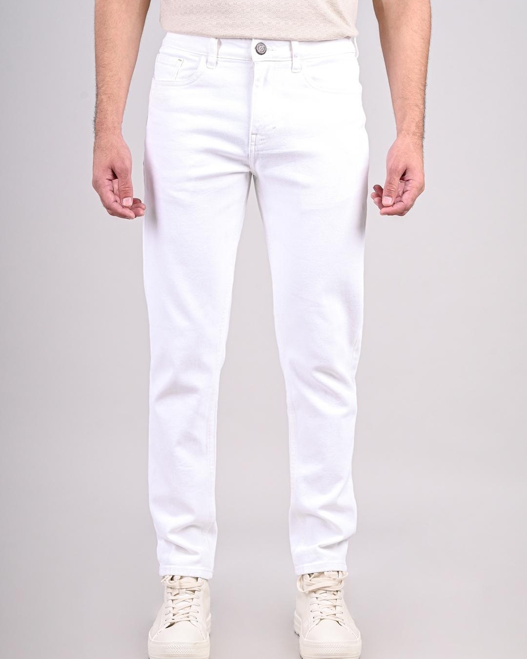 Buy Men's White Slim Fit Jeans Online at Bewakoof